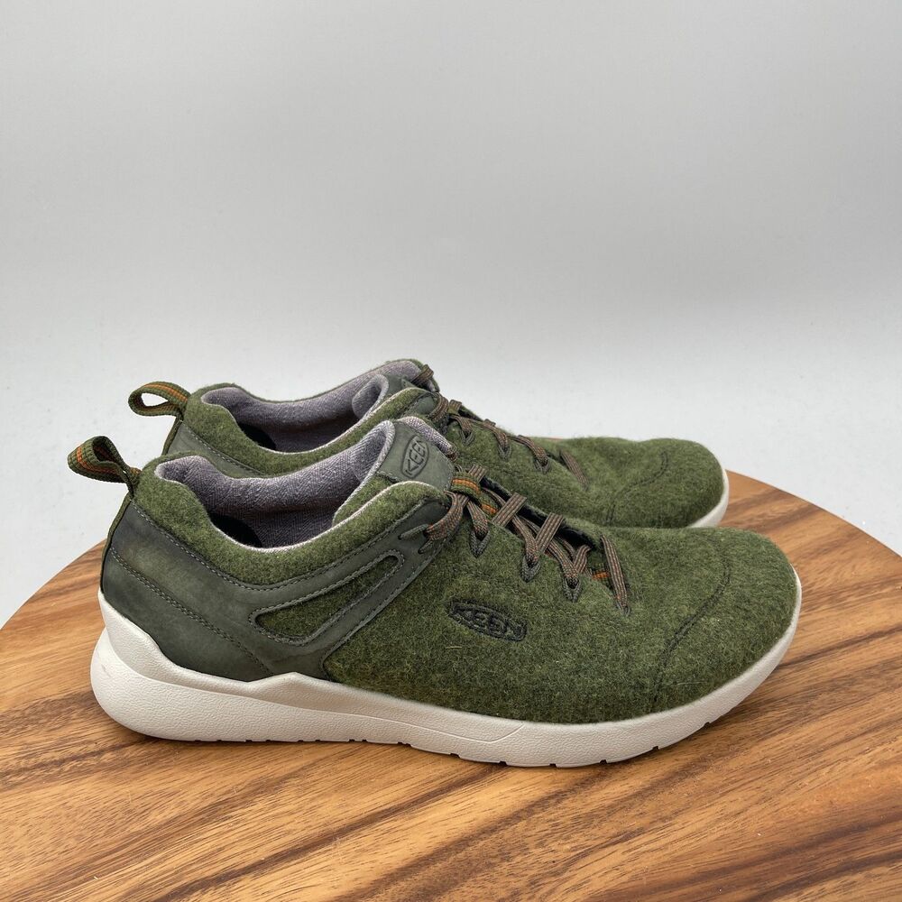 Keen Highland Shoes Mens Size 9 Green Fabric Athletic Hiking Outdoor Sneakers